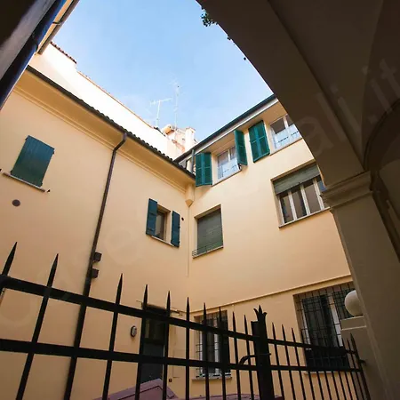 Appartamento Caseospitali - Daisy, Ampio Trilocale X6 Vicino A Piazza Maggiore